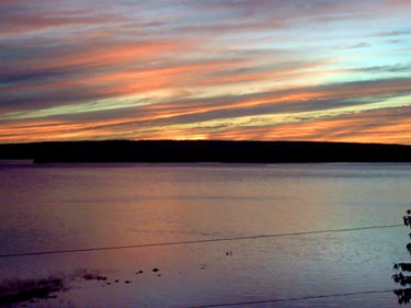 2004 - Part 4 - Newfoundland - 21 Sunset after the memorial NF