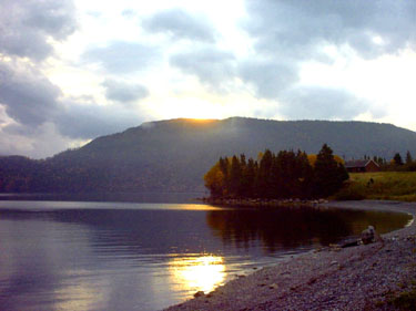 2004 - Part 4 - Newfoundland - 62 Sun breaks out in Lomond Naiontal Park