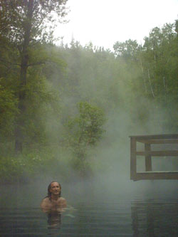2005 - Part 1 - The Road to Alaska - 29 Liard Hot Springs 02 BC